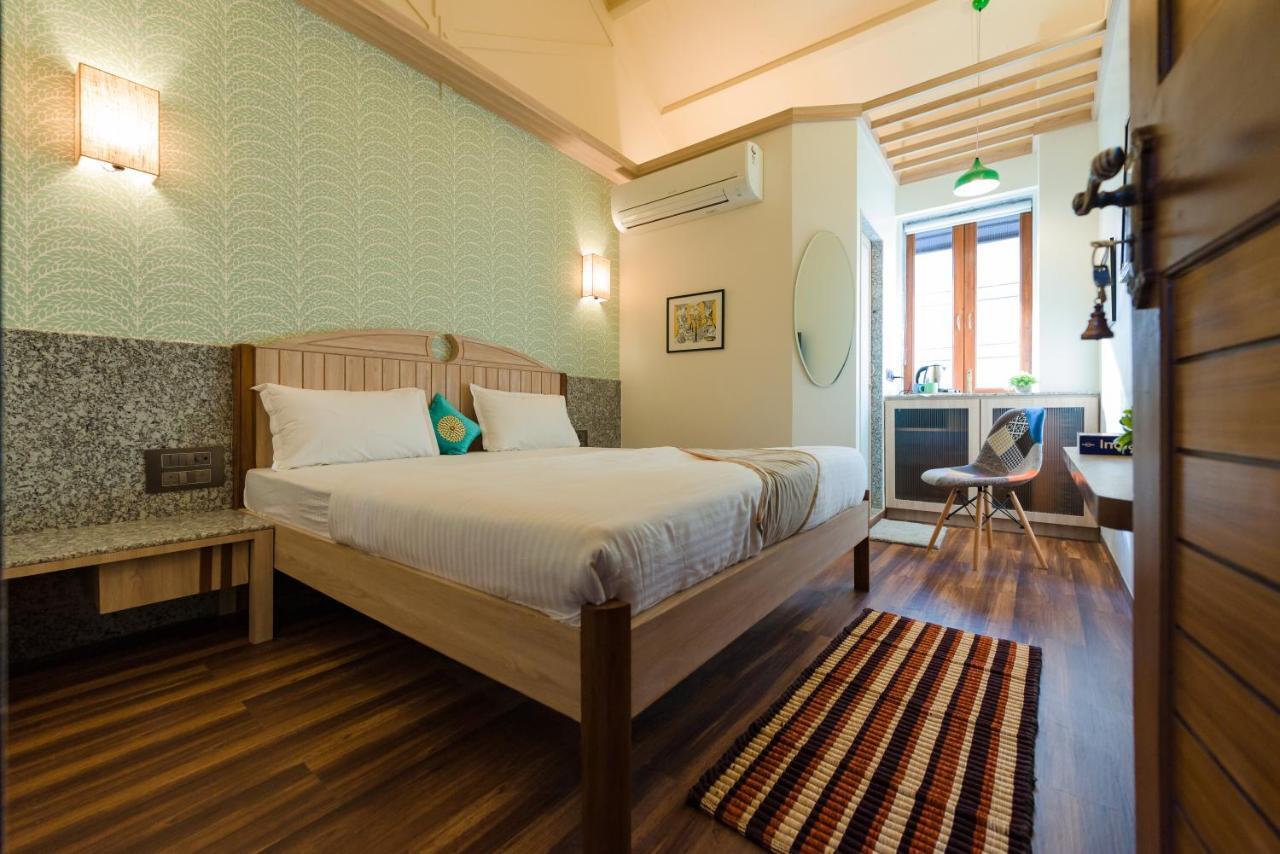 Traveller'S Inn Hotel - Fort Mumbai Exterior photo